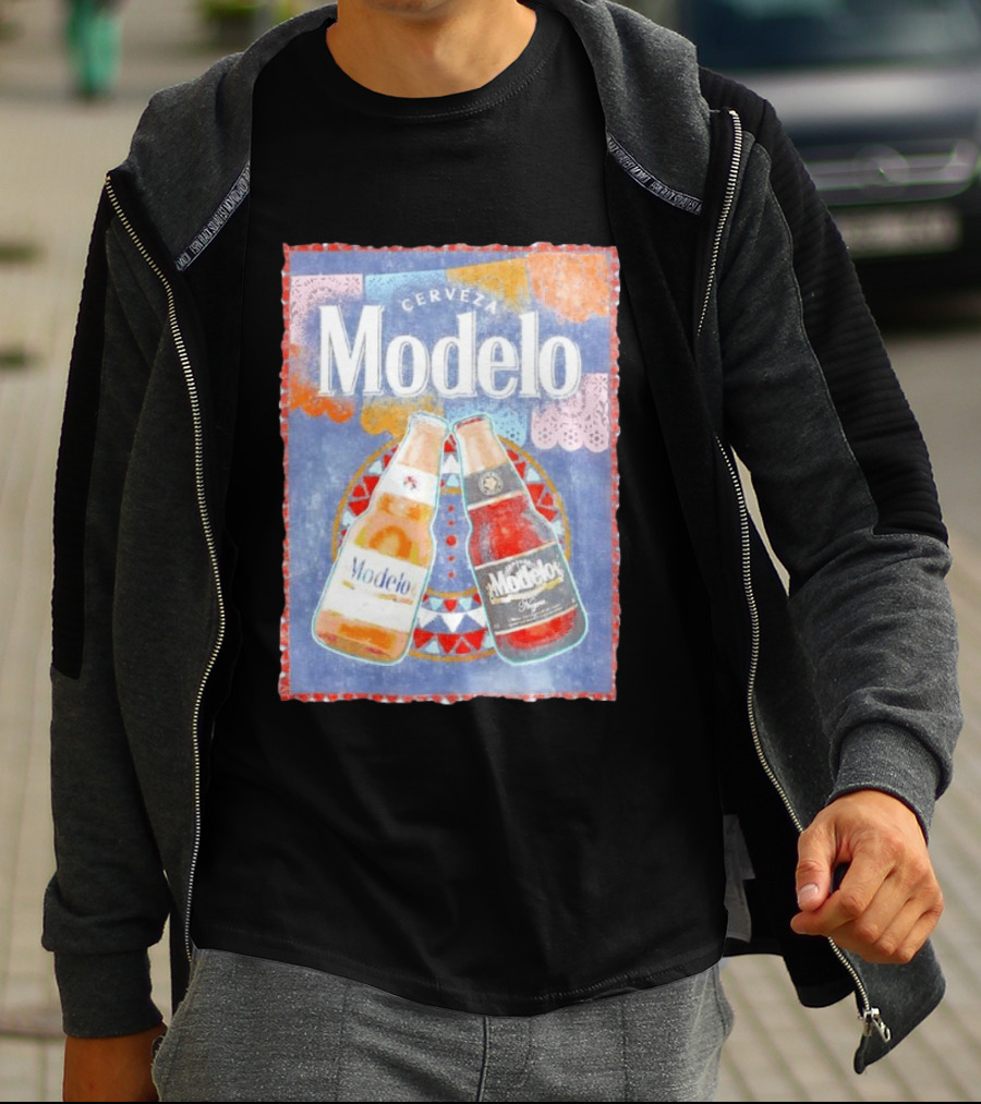 Cerveza Modelo Mexican Beer Bottles T-Shirt