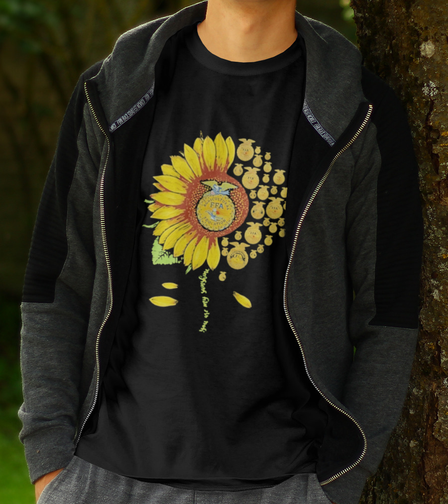 You Are My Sunshine FFA Sunflower Emblem Agricultural Education T-Shirt