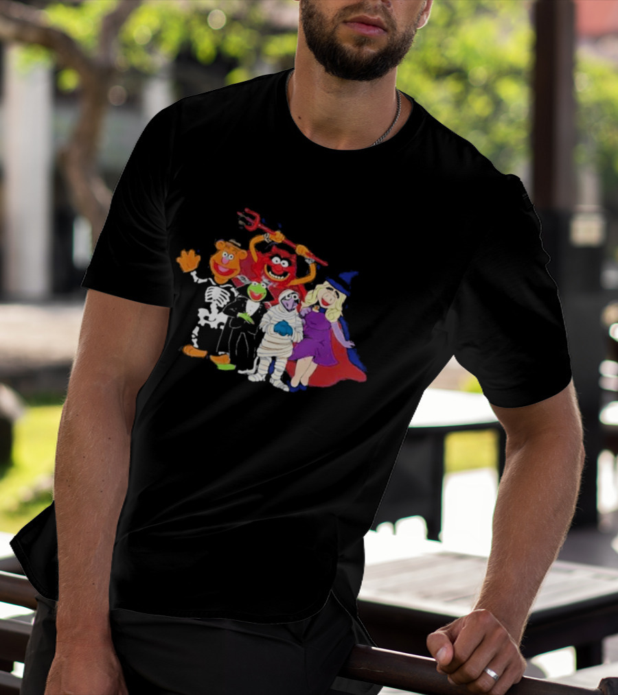 The Muppets Halloween Group Costumes Featuring Classic Characters T-Shirt