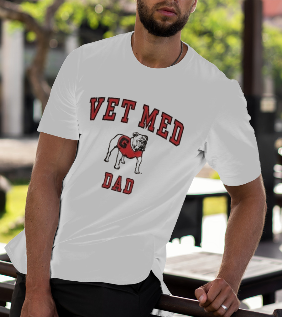 Vet Med Dad Bulldog G T-Shirt