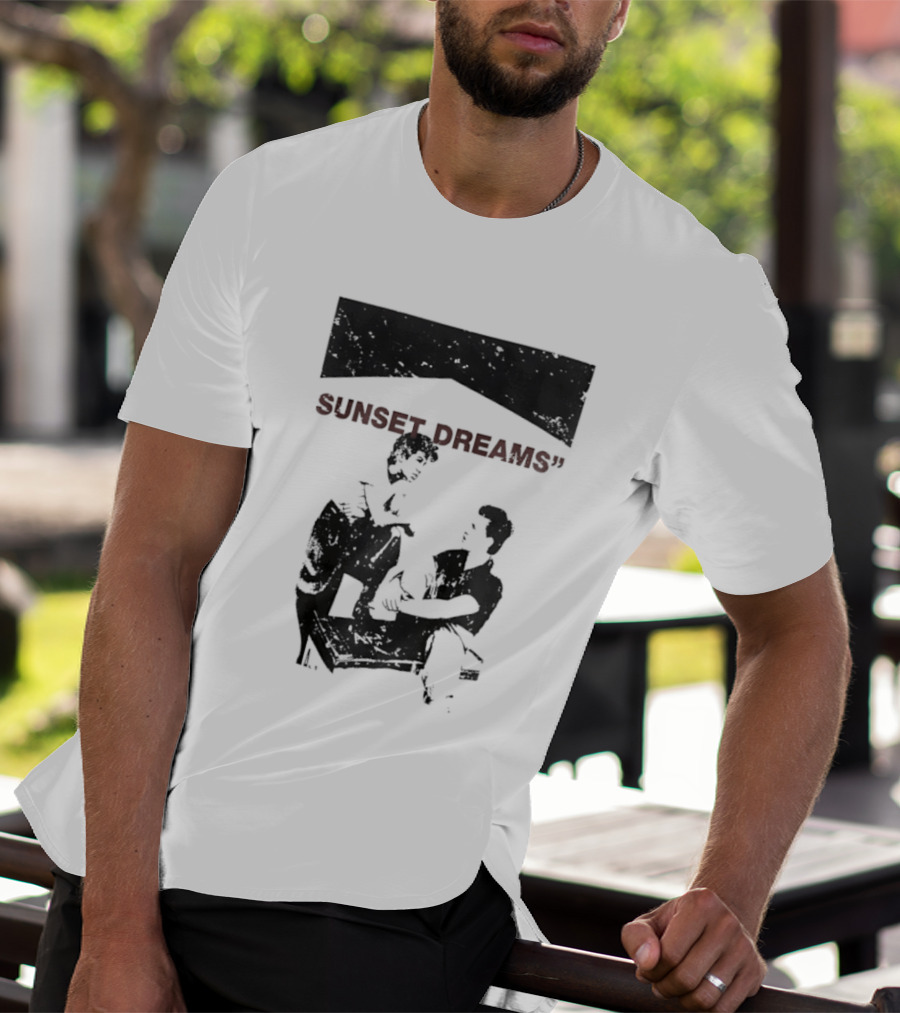 SUNSET DREAMS Streetwear T-Shirt