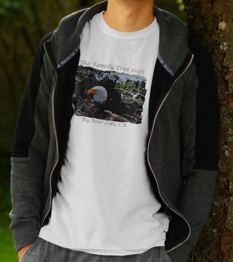 The Family Tree 2025 Bald Eagles Nest Big Bear Lake CA T-Shirt