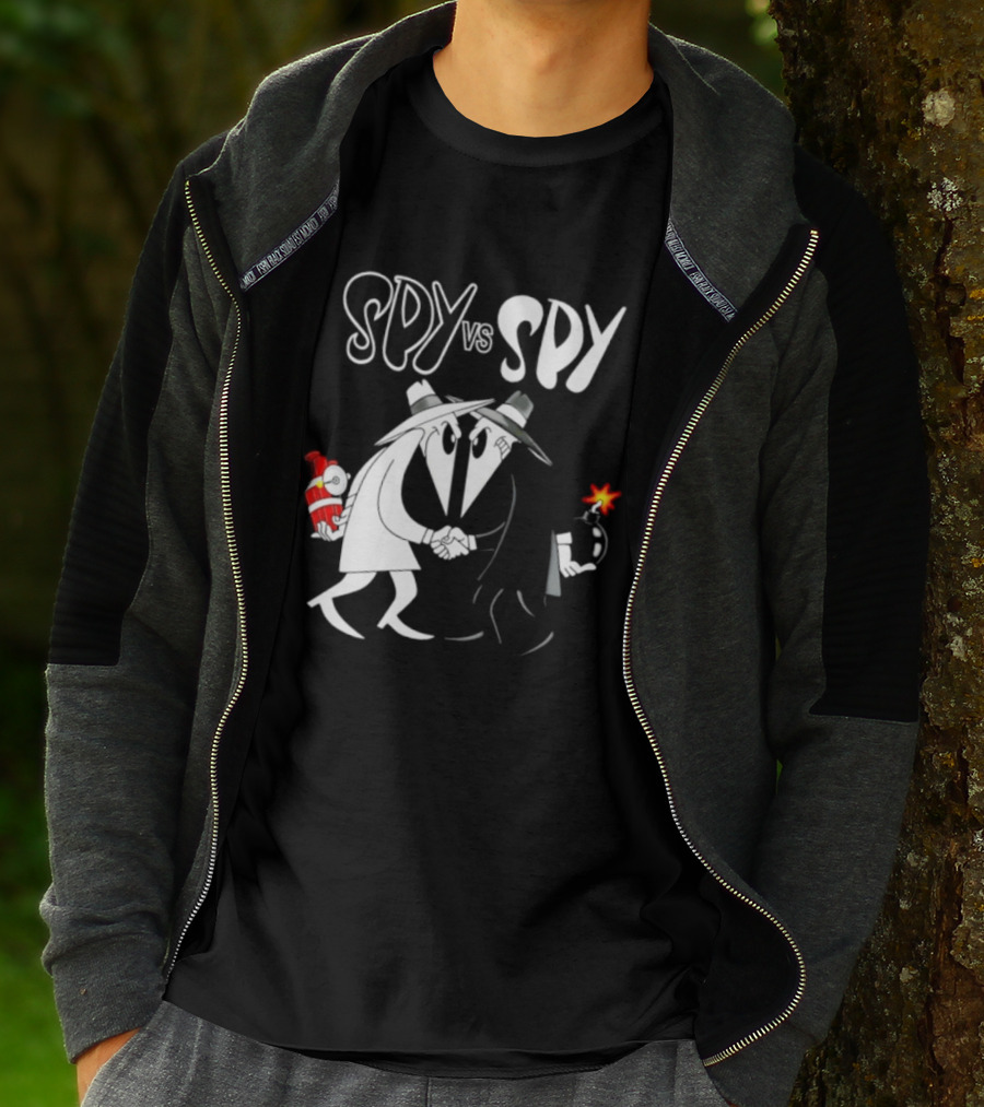 Spy Vs Spy Mad Magazine Comic Strip Cold War Classic Characters Showdown T-Shirt