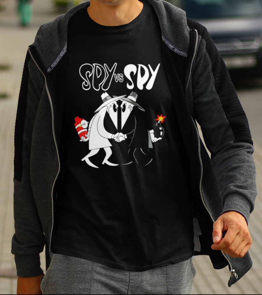 Spy Vs Spy Mad Magazine Comic Strip Cold War Classic Characters Showdown T-Shirt