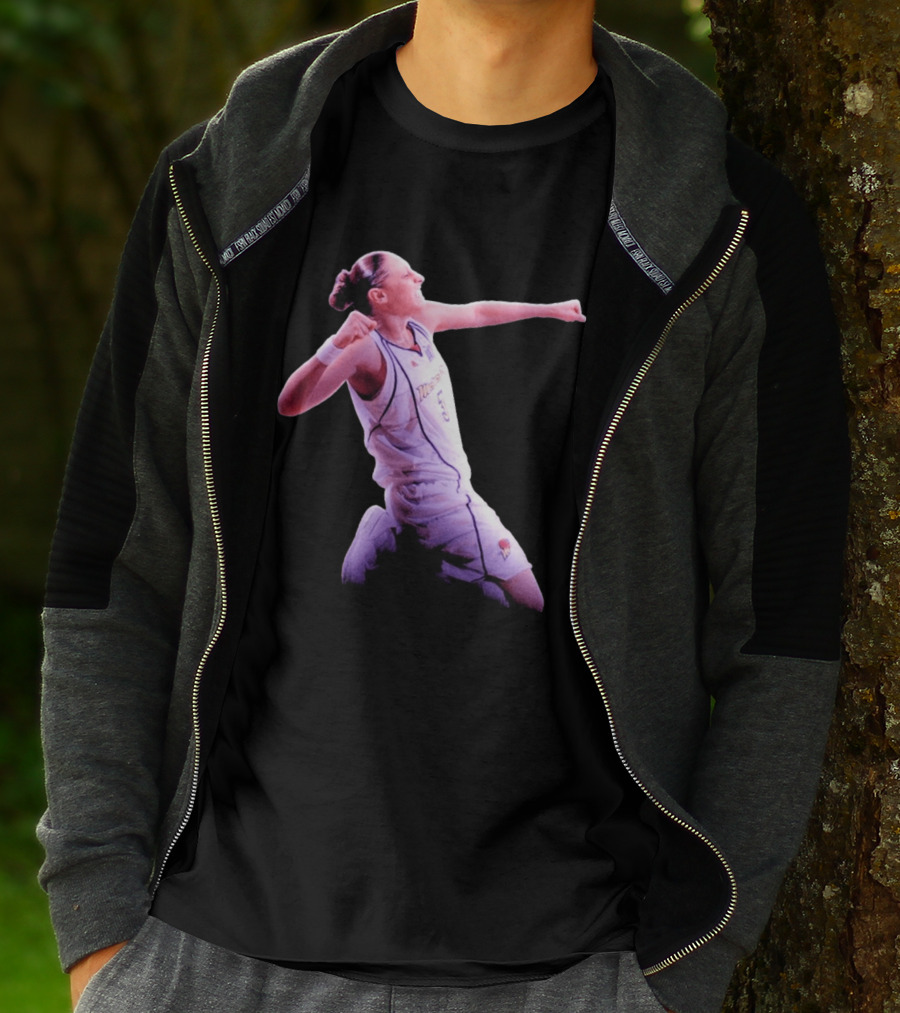 Taurasi Number 5 White Jersey Phoenix Mercury Victory Pose T-Shirt