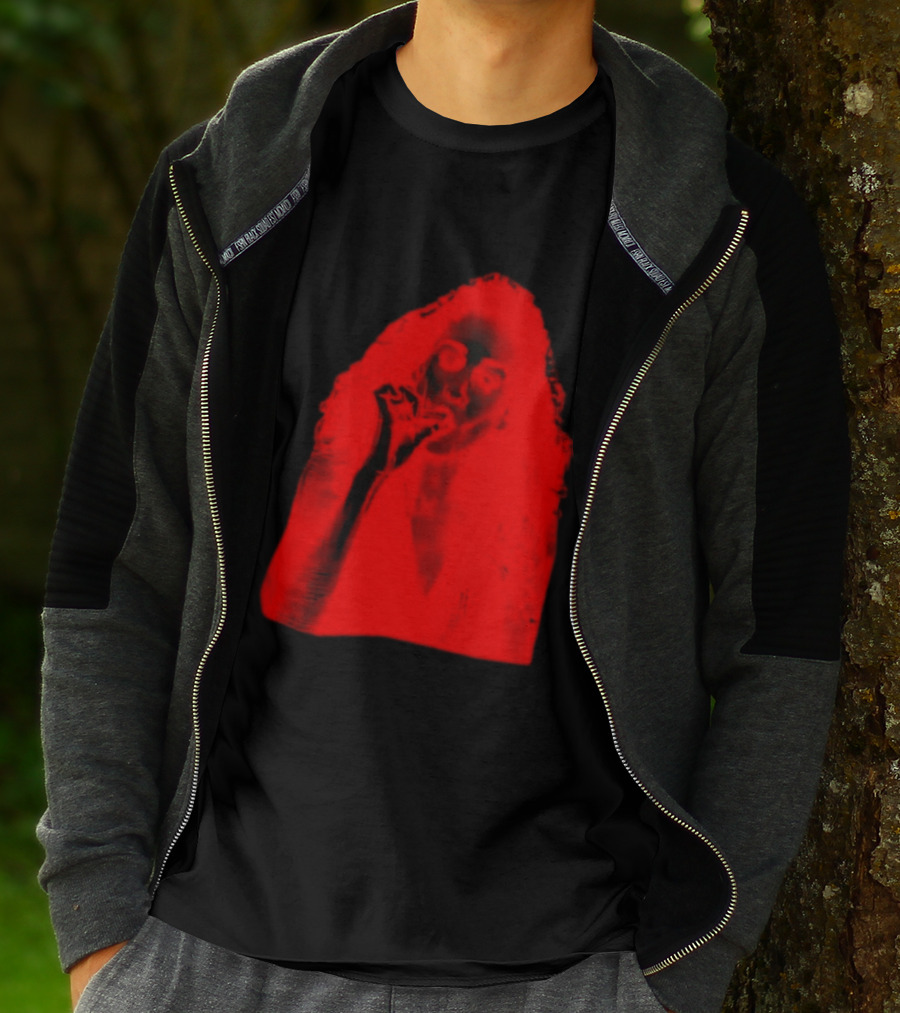 Carrie Smoking Stephen King Horror Movie T-Shirt