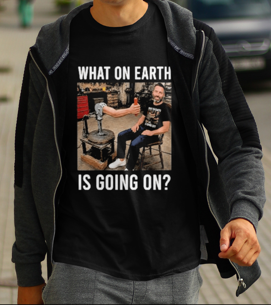 What On Earth Is Going On Funny Thumbs Up Robot Arm T-Shirt