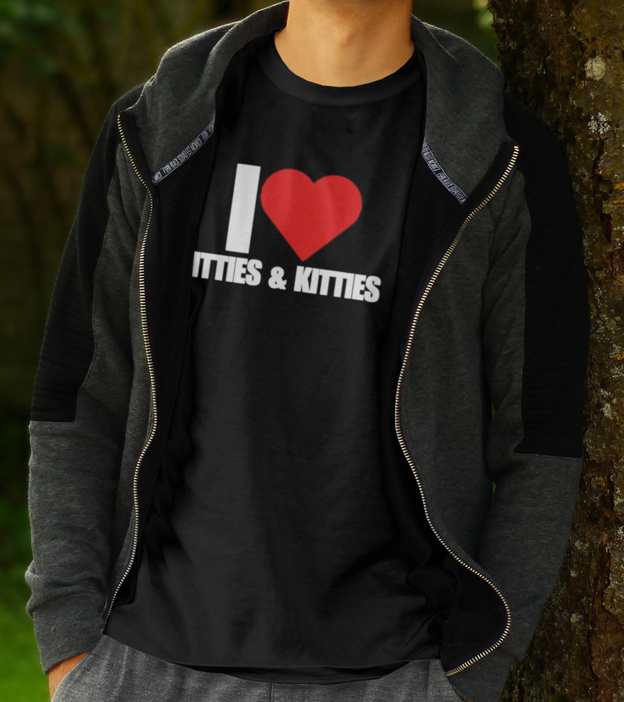 I Heart Titties And Kitties Bold Red Heart T-Shirt