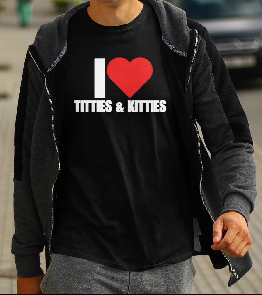 I Heart Titties And Kitties Bold Red Heart T-Shirt