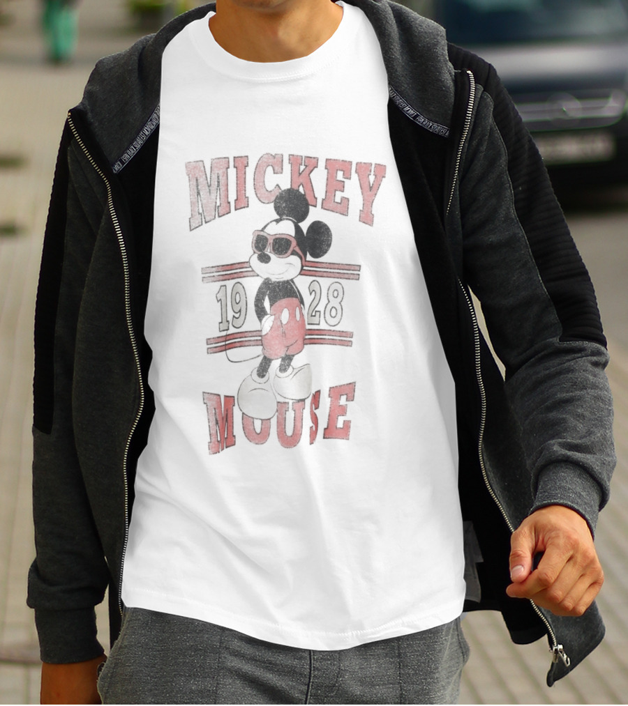 Mickey Mouse 1928 Vintage Red Sunglasses T-Shirt