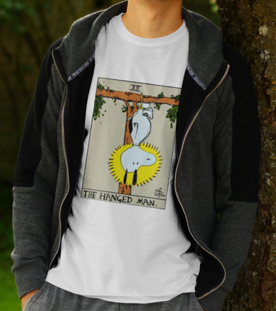 Snoopy The Hanged Man Tarot Card XII Peanuts T-Shirt