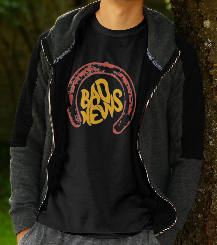 Bad News Horseshoe Icon Retro Vibe T-Shirt