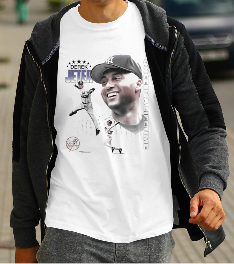 Derek Jeter New York Yankees Once In A Lifetime Baseball Legend T-Shirt