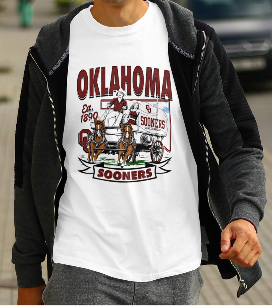 Oklahoma Sooners NCAA Football Est 1890 Wagon Horses Team T-Shirt