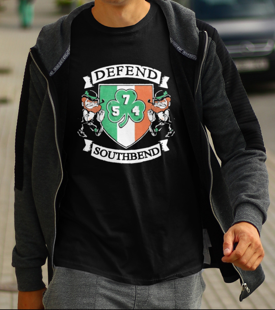 Notre Dame Defend Southbend 754 Shamrock Emblem With Fighting Leprechauns T-Shirt