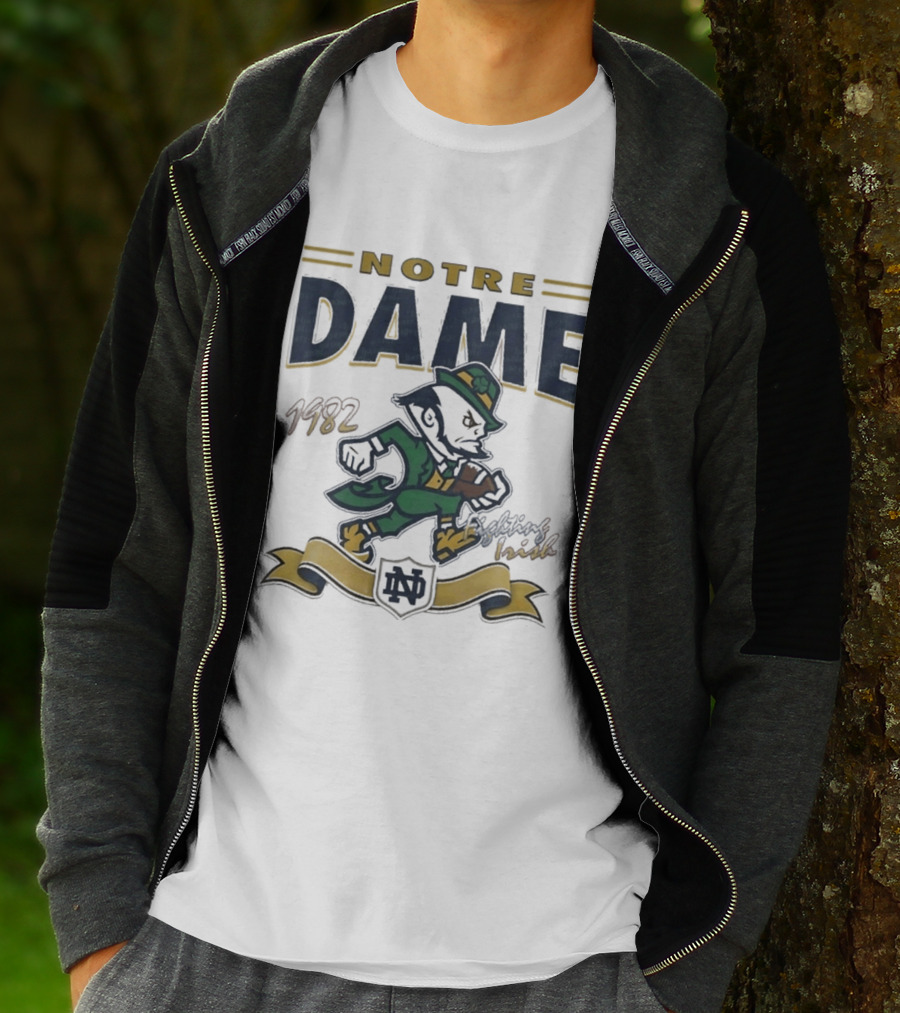 Notre Dame Fighting Irish Leprechaun 1982 Vintage Football T-Shirt