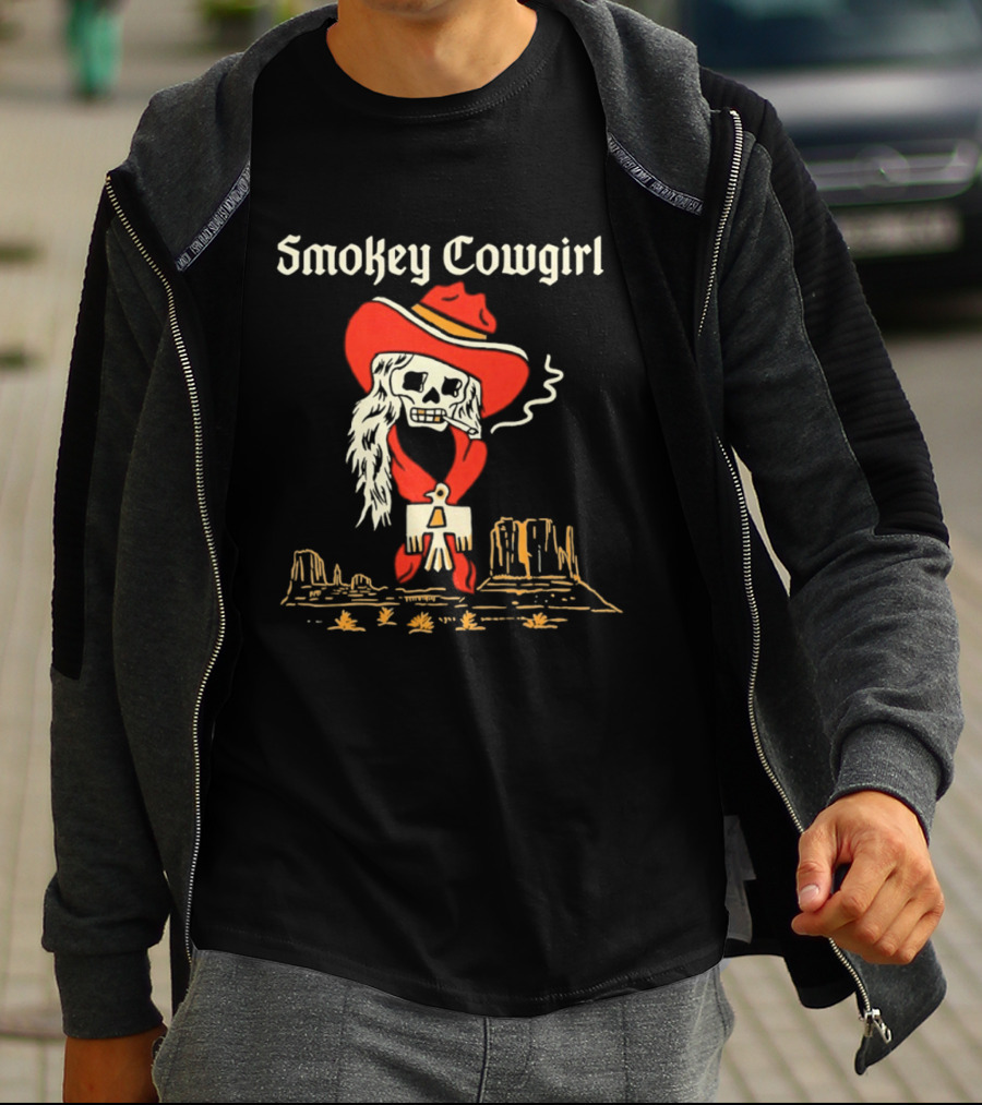 Smokey Cowgirl Western Skeleton Cowboy Desert Scene T-Shirt