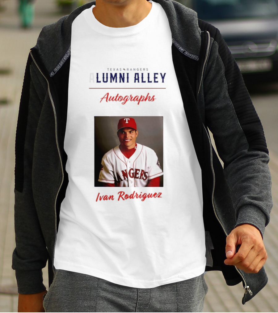 Texas Rangers Alumni Alley Ivan Rodriguez Autographs T-Shirt