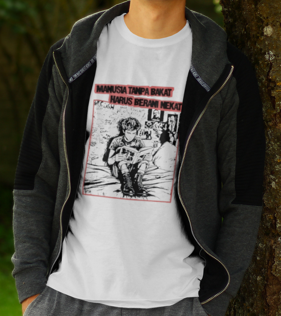 Manusia Tanpa Bakat Harus Berani Nekat Punk Collage T-Shirt
