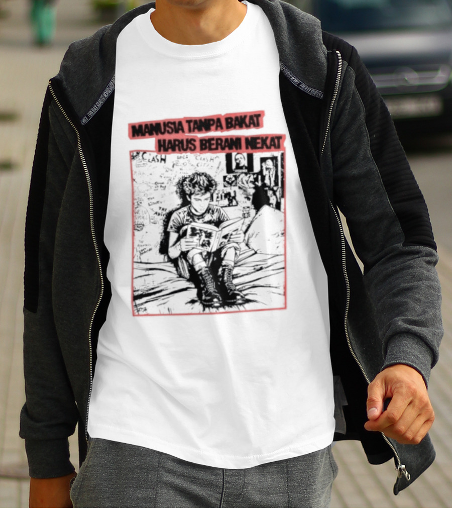 Manusia Tanpa Bakat Harus Berani Nekat Punk Collage T-Shirt
