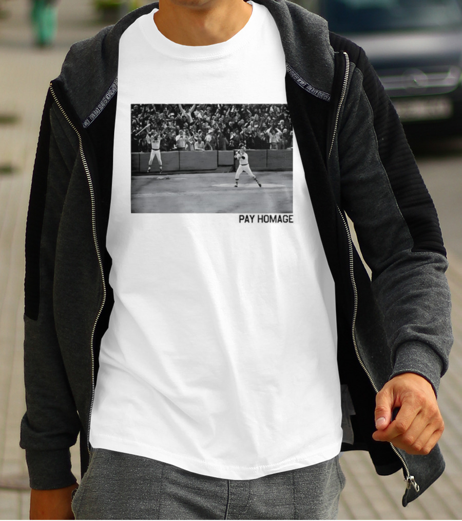 Carlton Fisk Boston Red Sox Baseball Pay Homage Moment Iconic Celebration T-Shirt