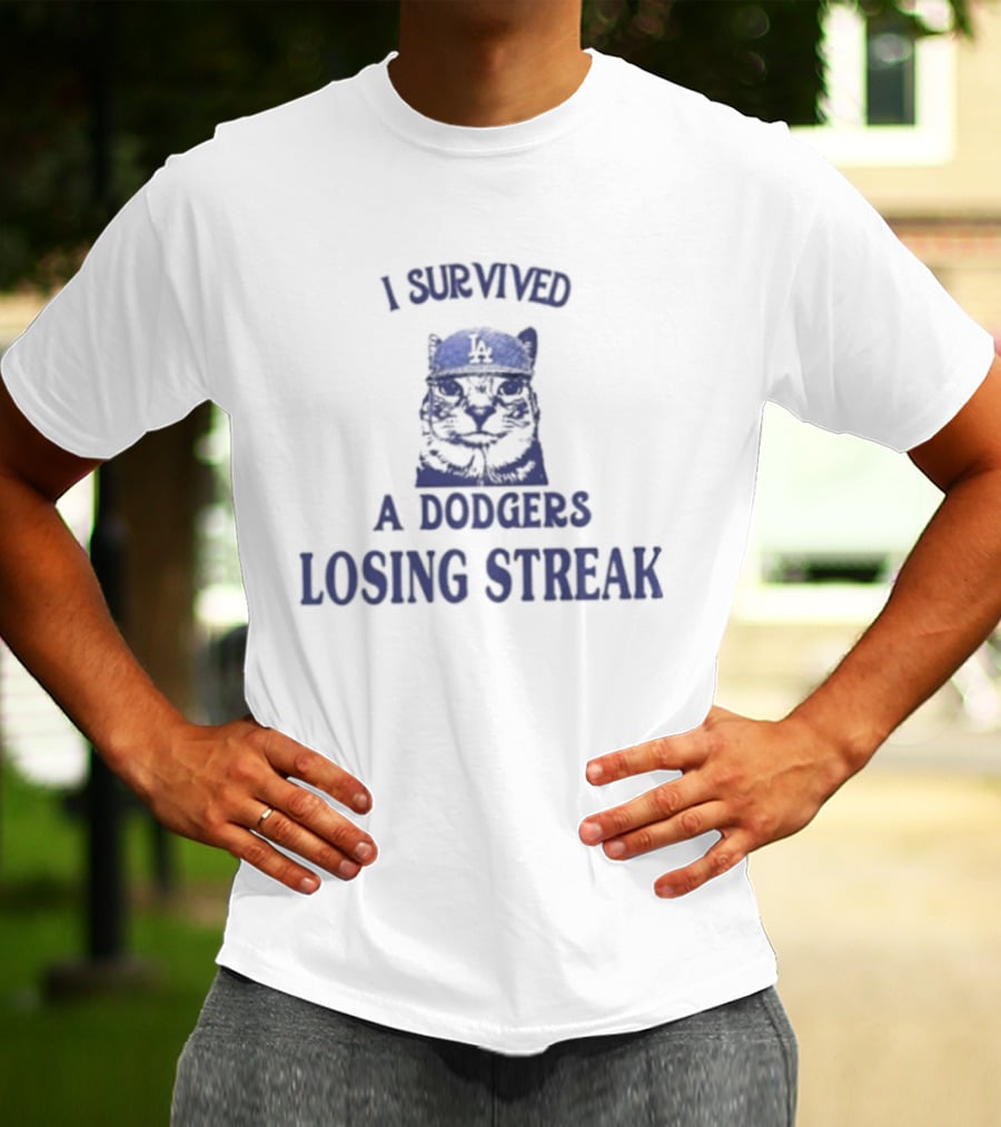 I Survived A Dodgers Losing Streak Funny Bulldog Dodgers Baseball Fan T-Shirt