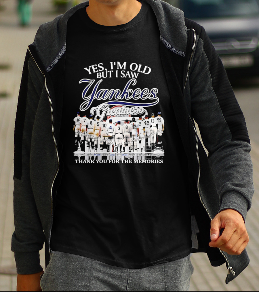 Yes I'm Old But I Saw Yankees Thank You For The Memories Signatures T-Shirt