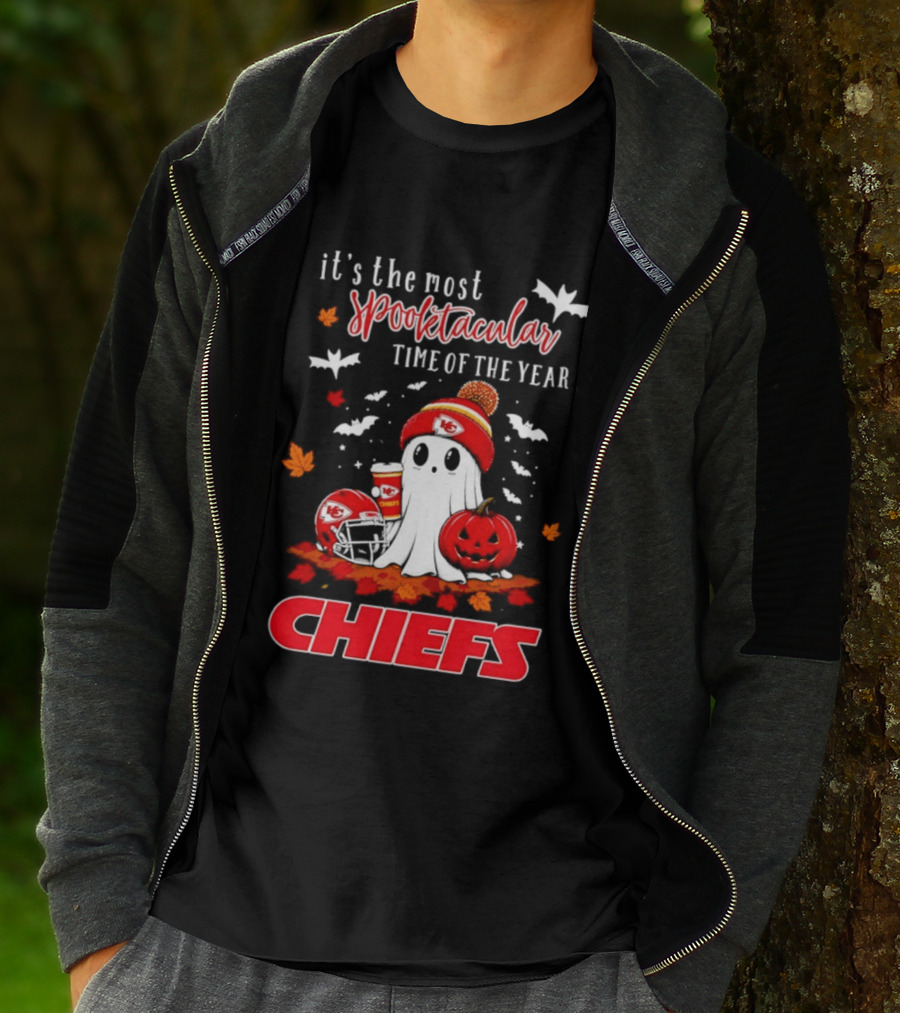 Kansas City Chiefs Halloween Ghost It's The Most Spooktacular Time Of The Year 2026 T-Shirt