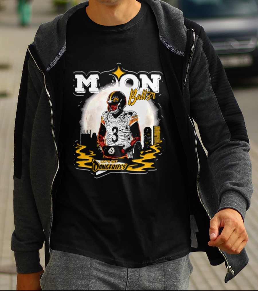 Pittsburgh Steelers Moon Ball3r Dangeruss Football Russell Wilson T-Shirt