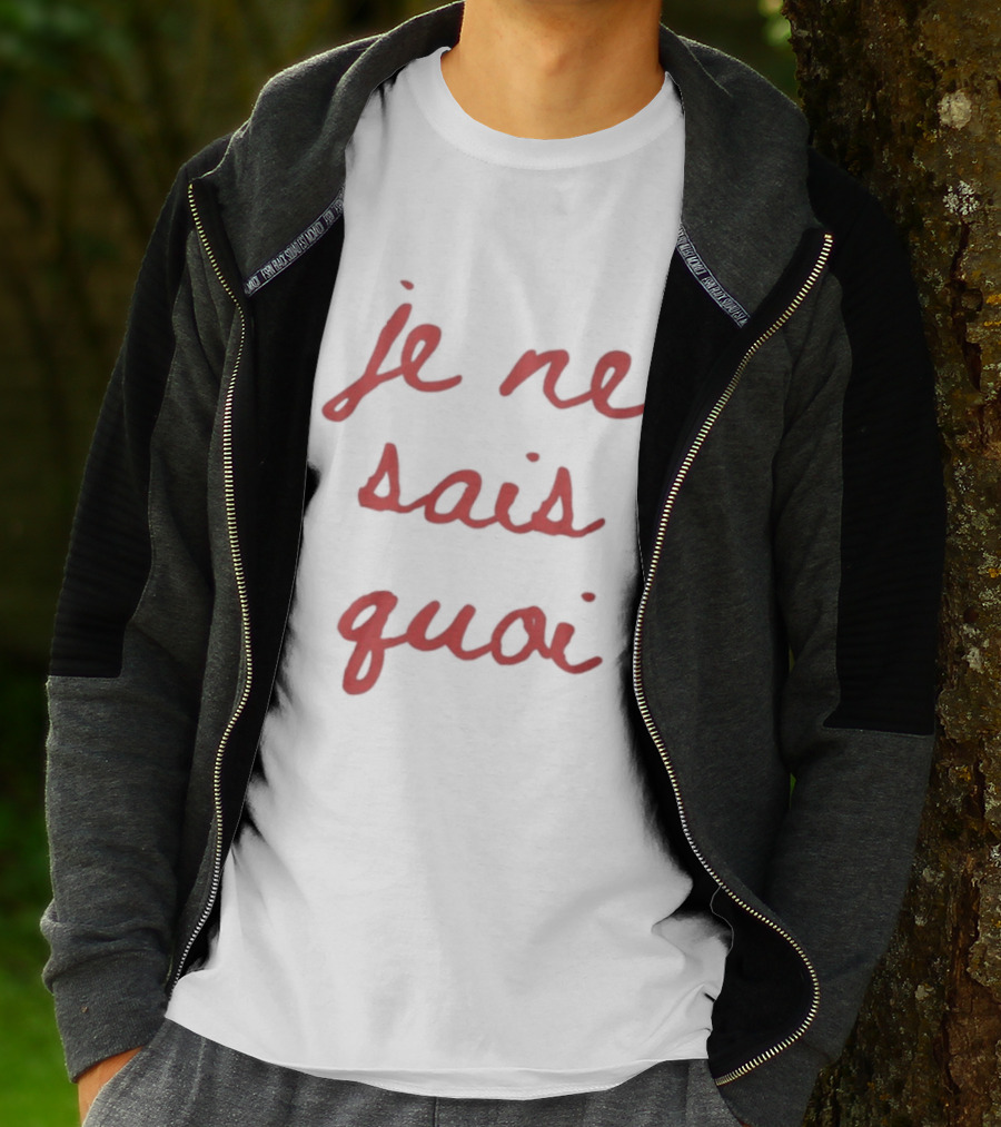 Je Ne Sais Quoi French Red Script T-Shirt
