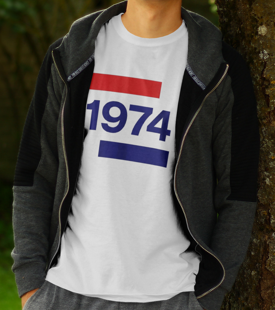 Chris Martin 1974 Vintage Blue And Red Stripes T-Shirt