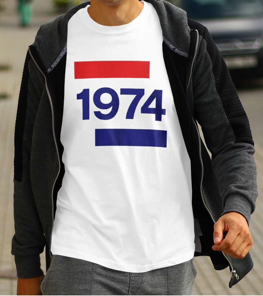 Chris Martin 1974 Vintage Blue And Red Stripes T-Shirt