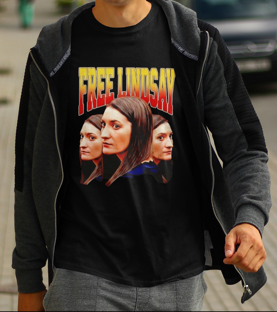FREE LINDSAY Clancy Multiple Faces T-Shirt