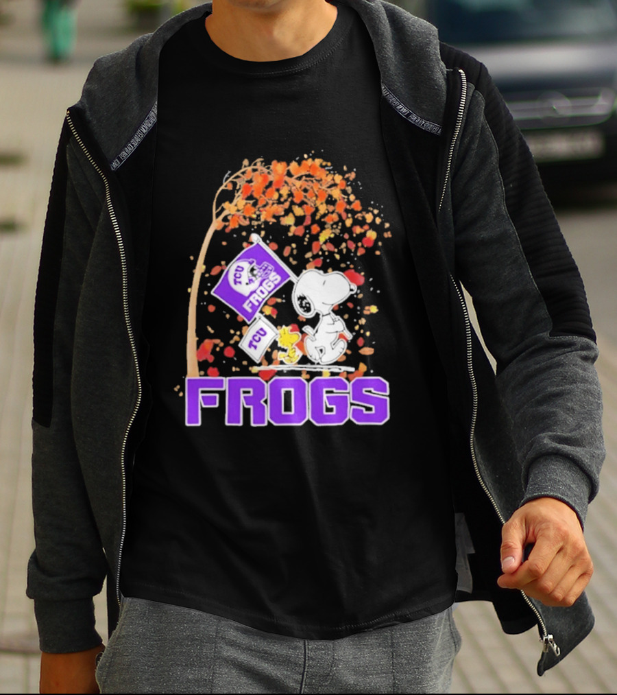 TCU Horned Frogs Snoopy Peanuts Fall Leaves T-Shirt