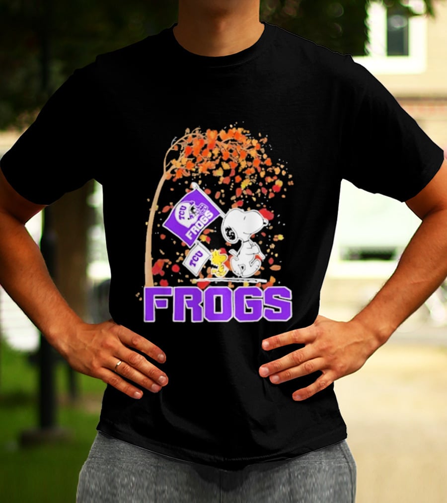 TCU Horned Frogs Snoopy Peanuts Fall Leaves T-Shirt