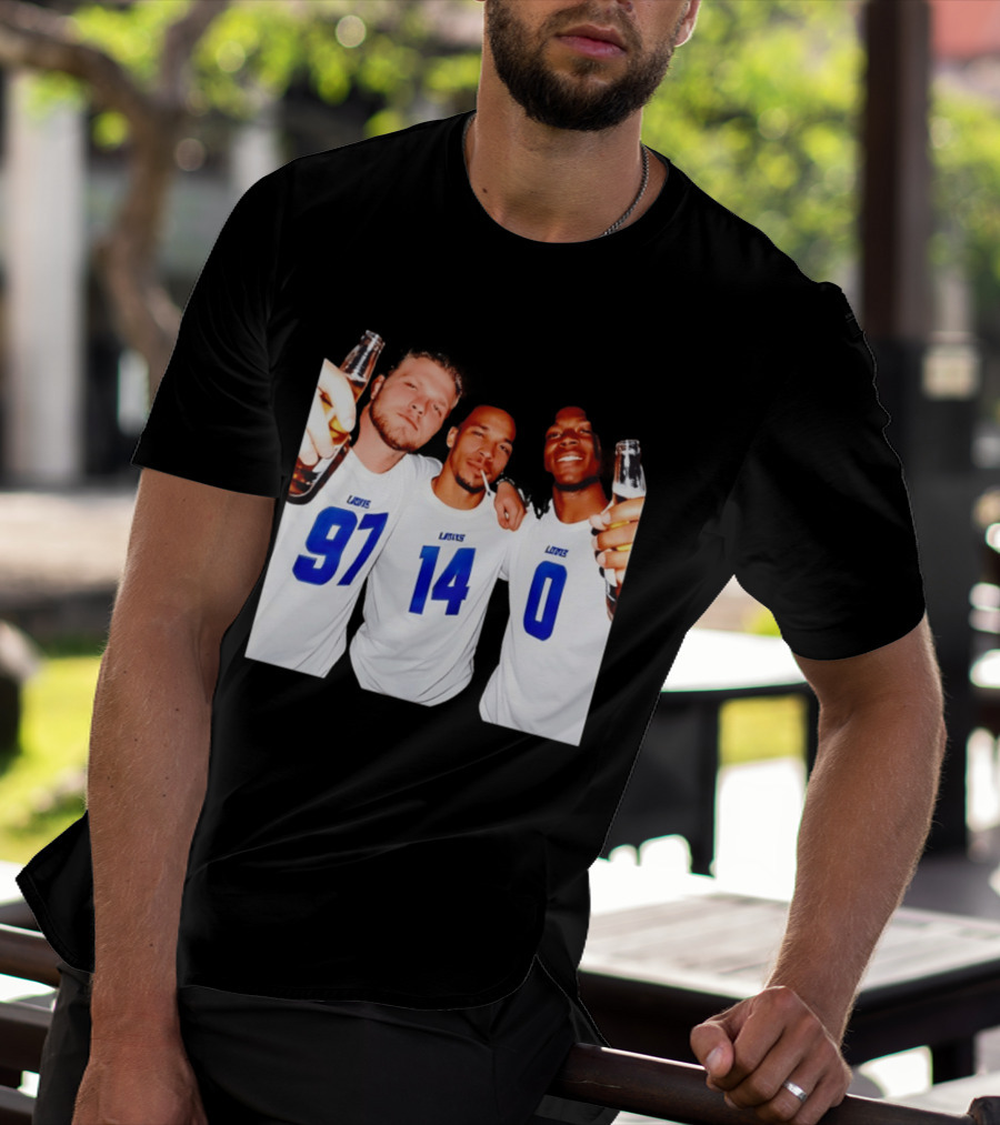 Detroit Lions Aidan Hutchinson Amon Ra St. Brown Jahmyr Gibbs Holding Beer Bottles Smoking Celebration T-Shirt