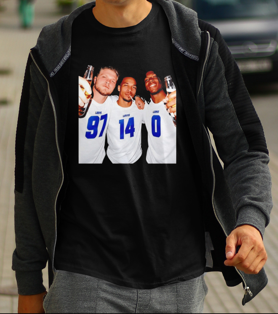 Detroit Lions Aidan Hutchinson Amon Ra St. Brown Jahmyr Gibbs Holding Beer Bottles Smoking Celebration T-Shirt