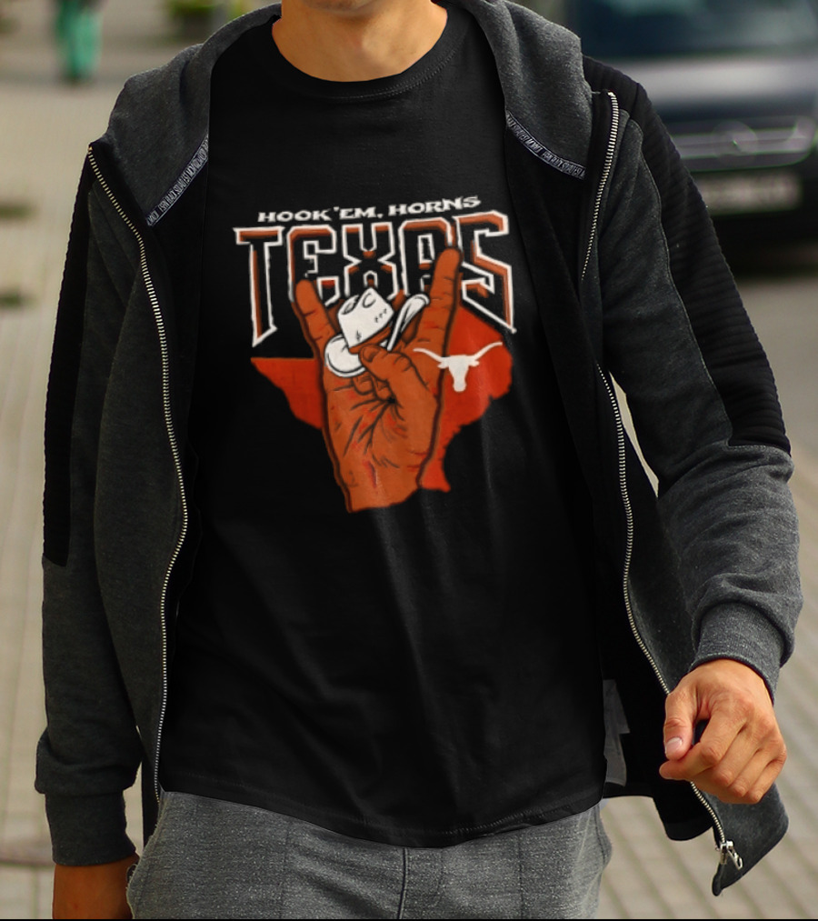 Hook 'em Texas Longhorns Hand Sign With Cowboy Hat And Longhorn T-Shirt