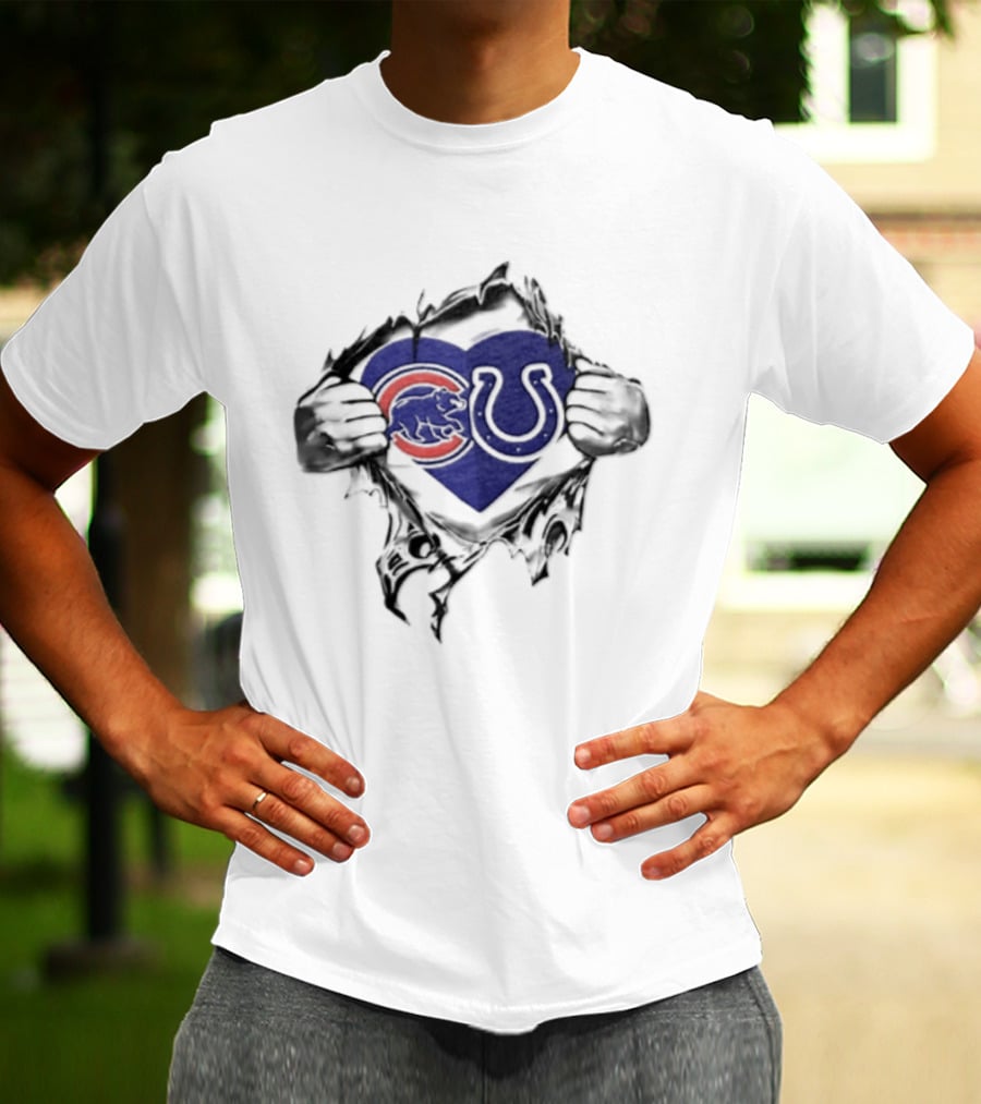 Chicago Cubs Indianapolis Colts Heart Symbol Embrace T-Shirt