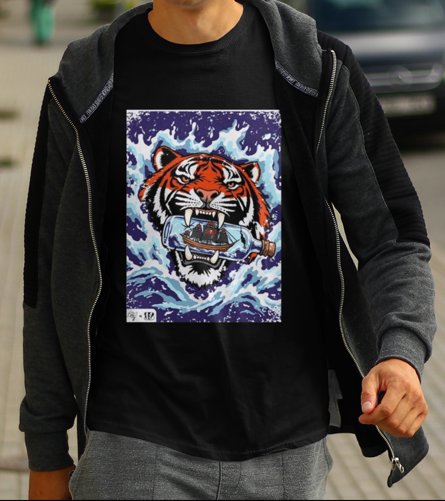 Bengals Vs Buccaneers Tiger And Pirate Ship Battle In A Bottle T-Shirt