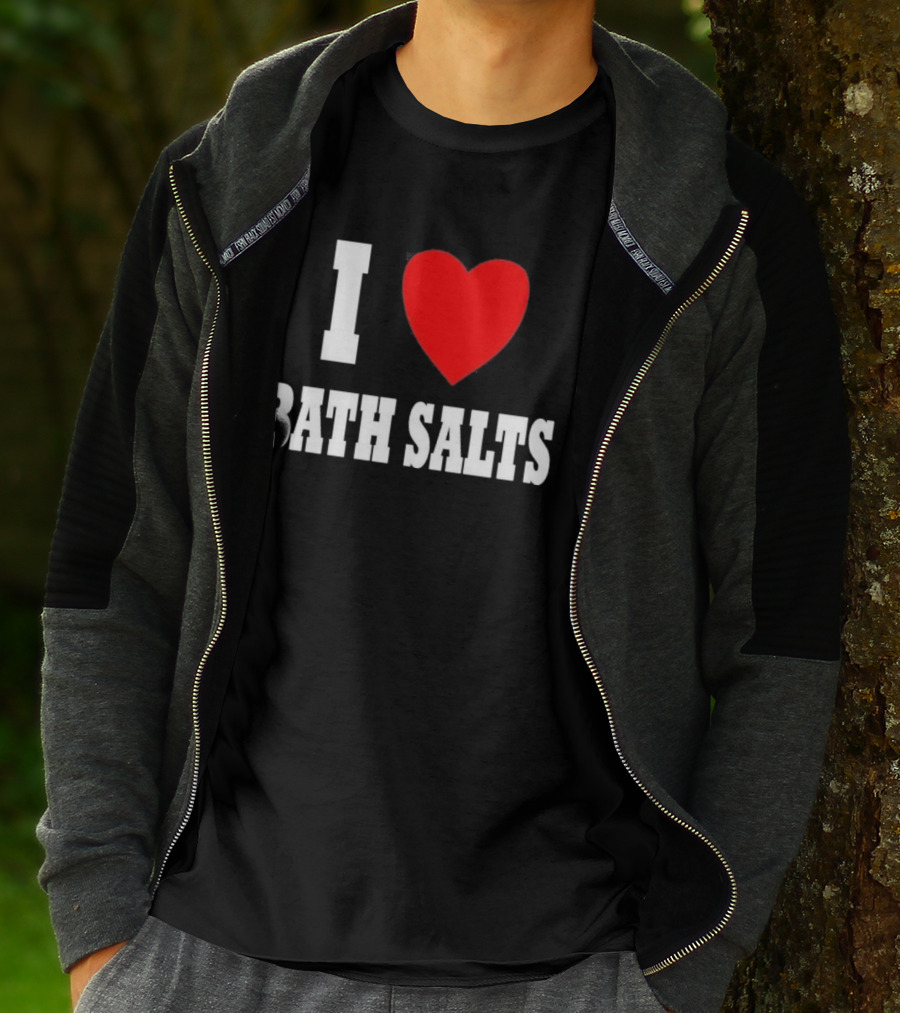 I Love Bath Salts Bold Red Heart T-Shirt