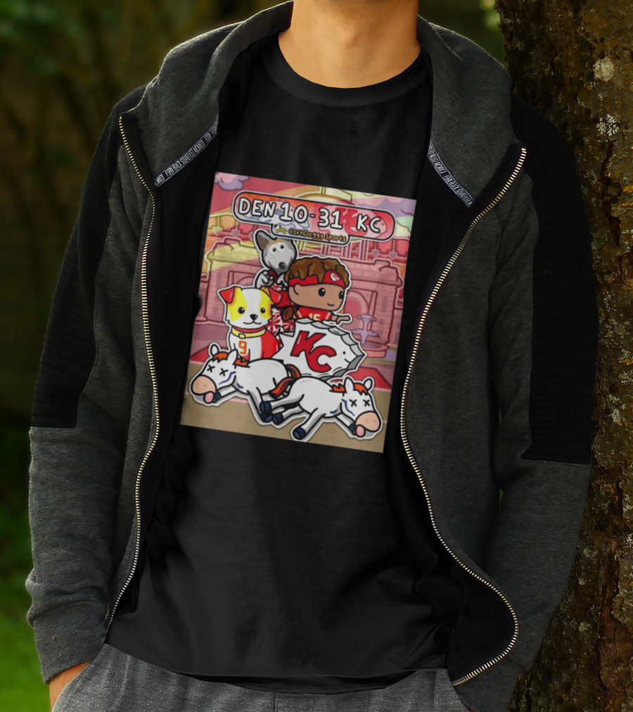 CornDoggy Sports DEN 10 31 KC Denver Broncos Vs Kansas City Chiefs Cartoon Characters And Dogs With Football T-Shirt