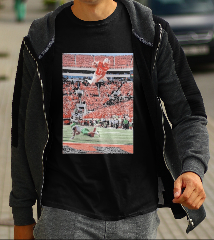 Drew Mestemaker Air Mesty Football Jumping Action 17 Stadium Scene T-Shirt