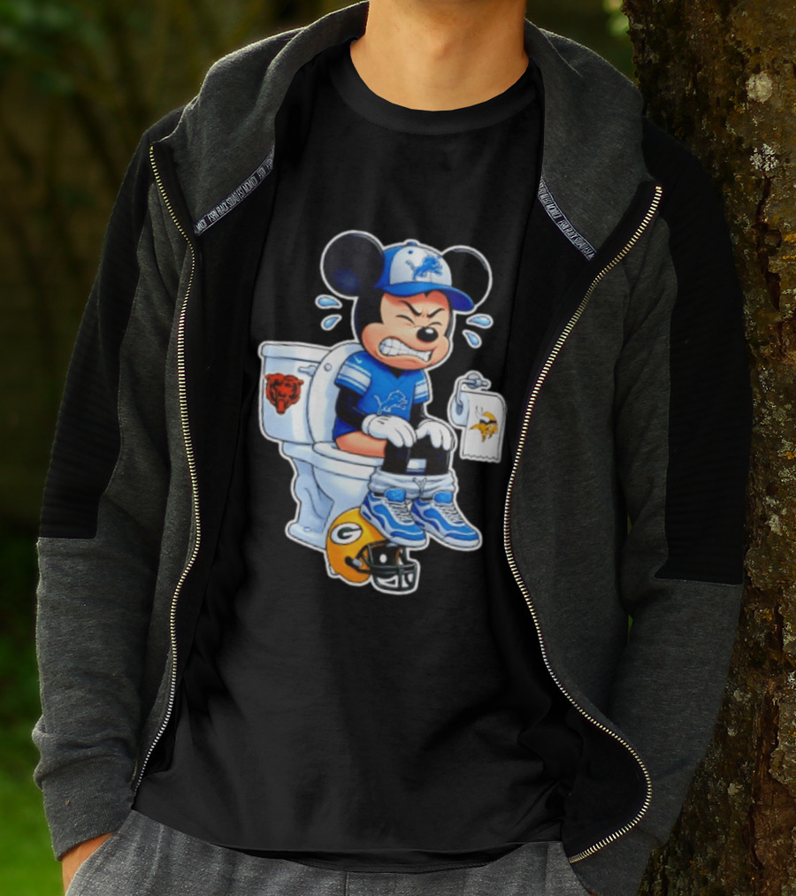 Detroit Lions Mickey Toilet Beating Bears Vikings Packers Football T-Shirt