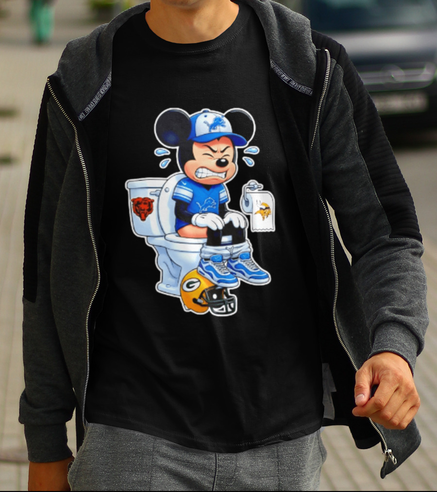 Detroit Lions Mickey Toilet Beating Bears Vikings Packers Football T-Shirt