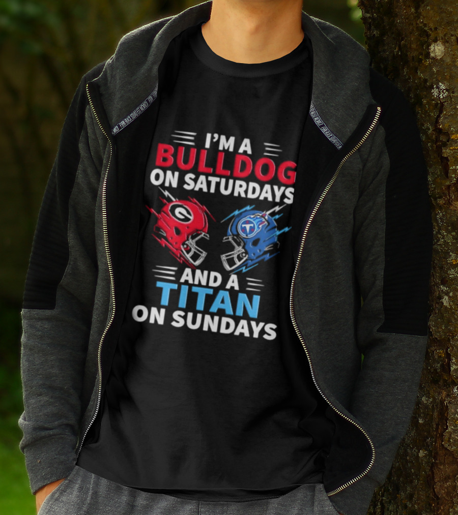 I'm A Bulldog On Saturdays And A Titan On Sundays Georgia Tennessee Football Helmets T-Shirt