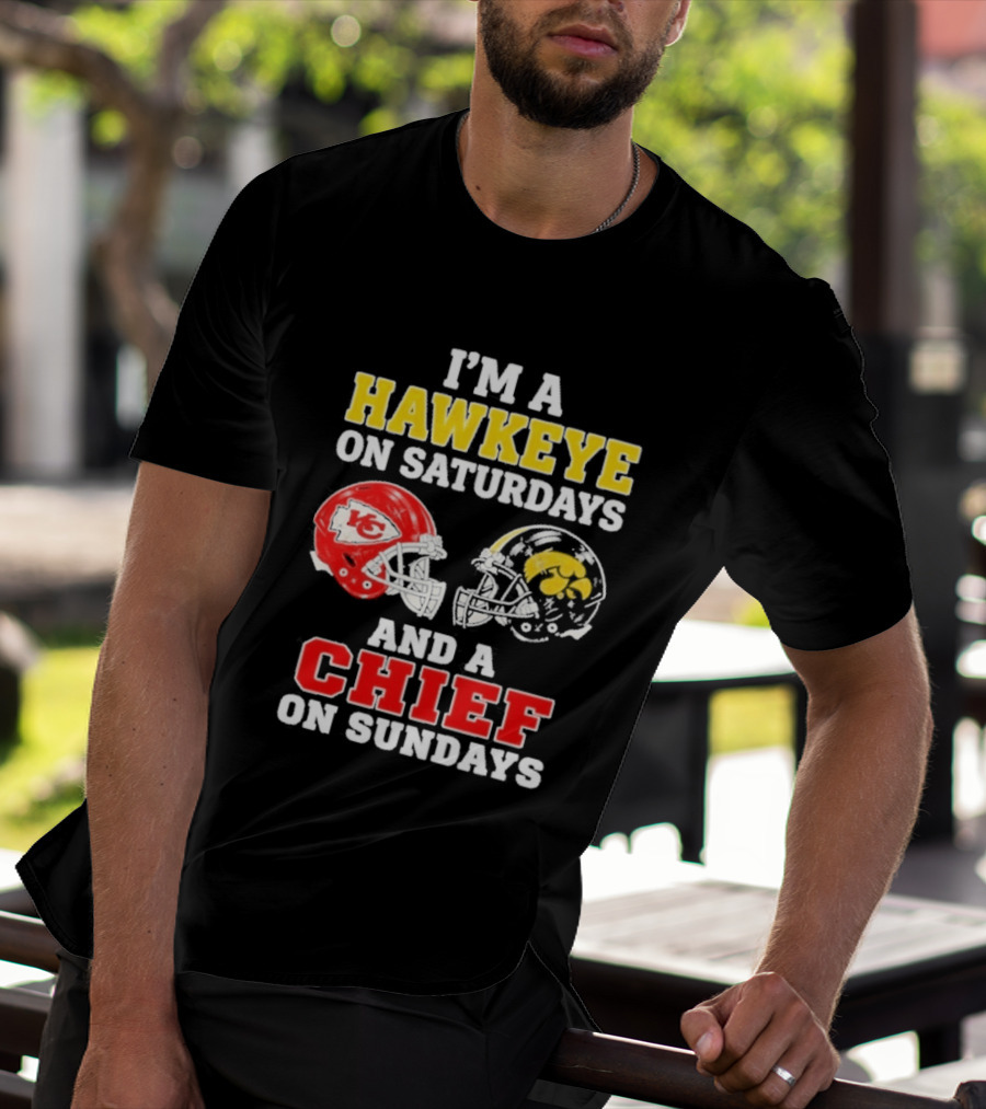 I'm A Hawkeye On Saturdays And A Chief On Sundays Helmet Head To Head T-Shirt