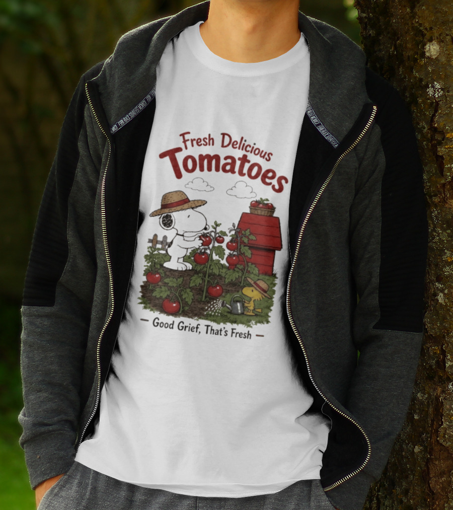 Snoopy Fresh Delicious Tomatoes Good Grief That's Fresh Garden Scene T-Shirt