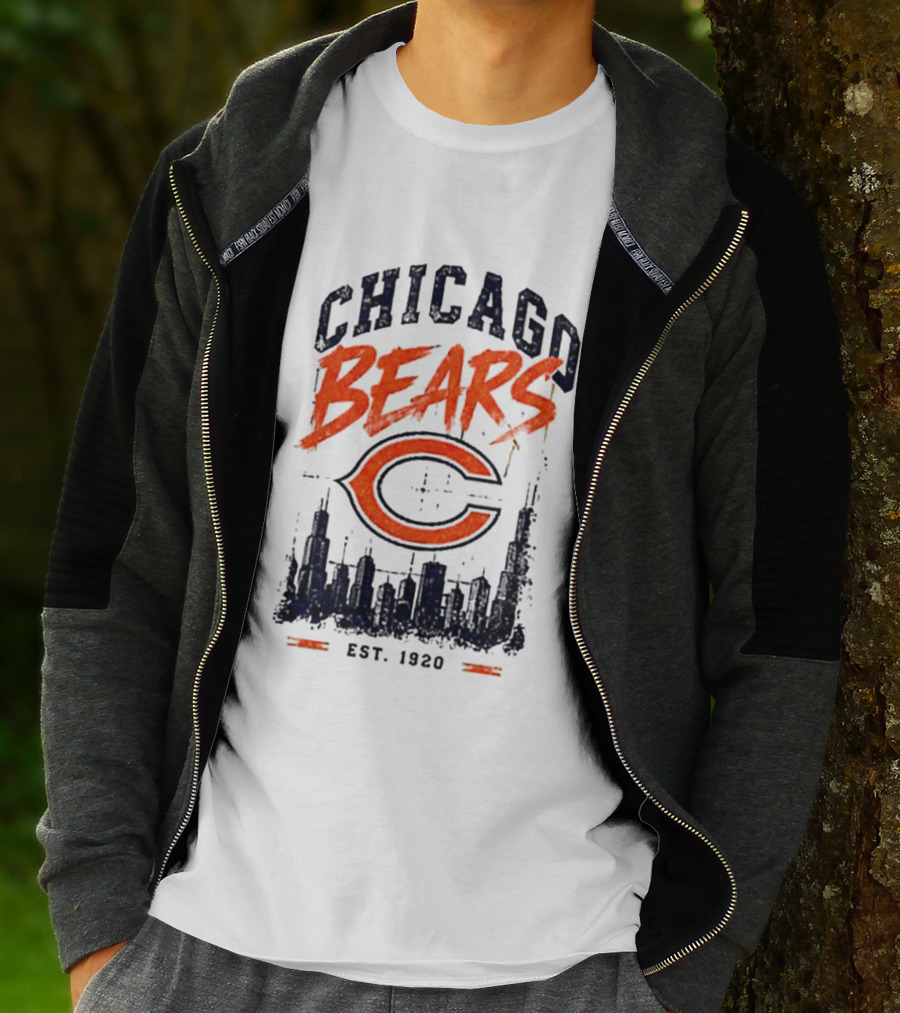 Chicago Bears Est 1920 Skyline Football City T-Shirt