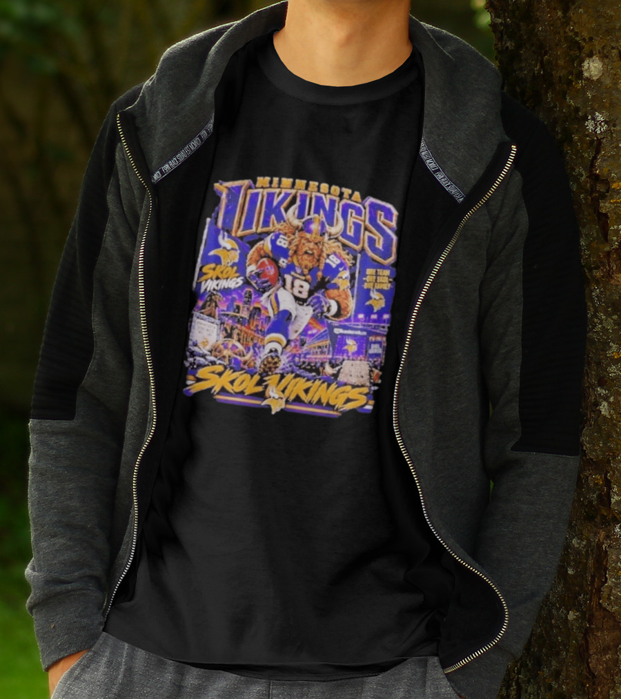 Minnesota Vikings Skol Vikings One Team One Skol One Family 18 Football City Highlights T-Shirt